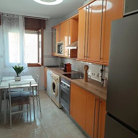 Semesterbostad Duplex Juni